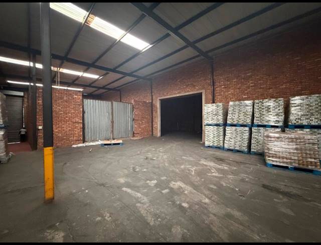 BUSINESS PROPERTY TO RENT IN PRETORIA WEST